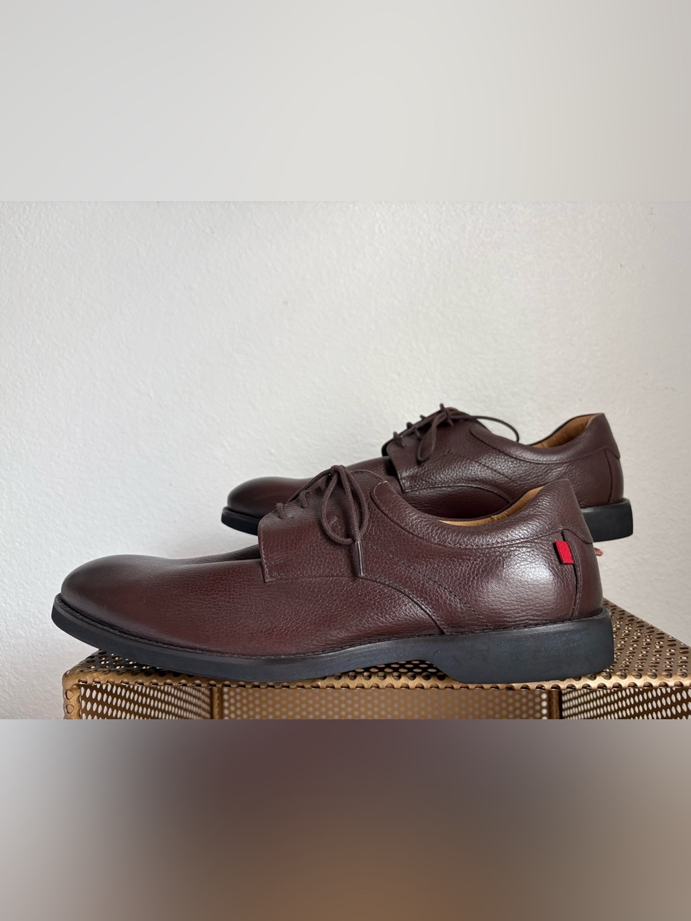 Men's Brown Leather Derby Shoes - Sleek Lace-Up Comfort